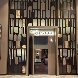 Entrance to La Zozzona