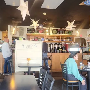 Indoor school and work flow at Labella Bean....