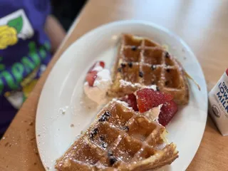 Maple Street Biscuit - Quarry Village