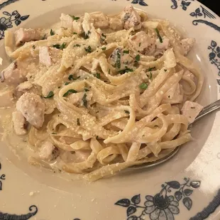 Fettuccine Alfredo