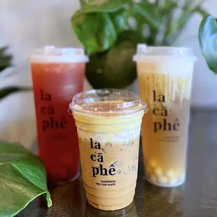 Strawberry Oolong Tea ($6.50), Golden Lotus w/ oolong, lotus seeds, cloud cream ($6.50), Eggspresso Hanoi: Phin coffee w/ egg cream ($6.95)