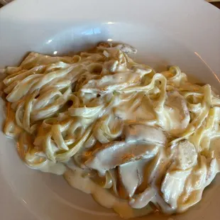 Alfredo - not too bad, but not the best.