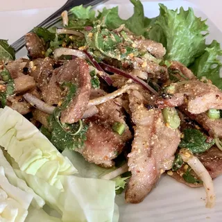 SL4. Num Tok Salad
