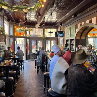 Bar room