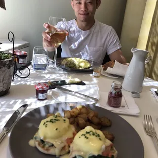 Norwegian Benedict