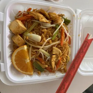 Pad Thai w/chicken