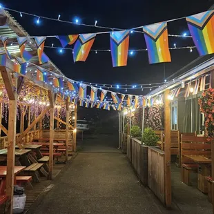 6/12/2024 - An amazing meal at Ladda Thai. I love the décor.