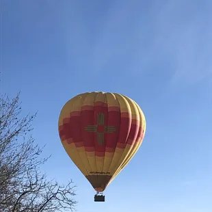 Balloon overhead landing near the 10th fairway