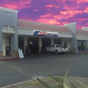 Coors Road Ladera Shopping Center Location