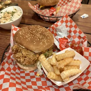 food, sandwiches