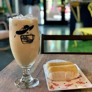 Iced Caramel latte, vegan Twinkie's