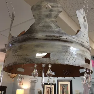 Interesting crown chandelier.