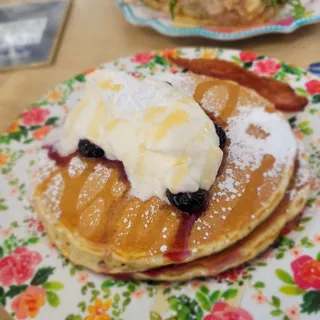 Lemon Poppy Seed Pancakes