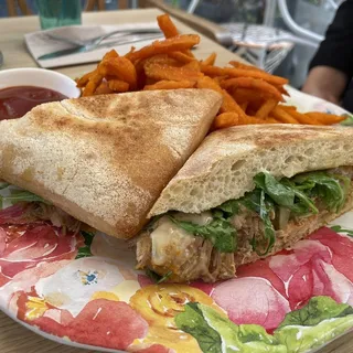 Spicy Pulled Pork Sandwich