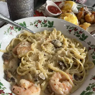 Creamy Shrimp Pasta