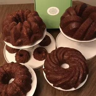 Thanksgiving, Christmasm Hostess gift Pumpkin Cakes