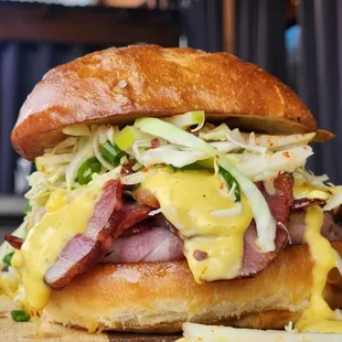 Ultimate Ham Sandwich: Smoked Jack Mountain Ham, Smoked Cheddar Cheese Sauce, Green Apple Slaw (Wednesday Special)