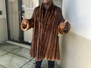 The Alley Vintage and Costume