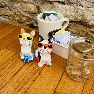 Cool salt and pepper shakers