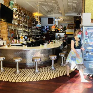 Breakfast counter