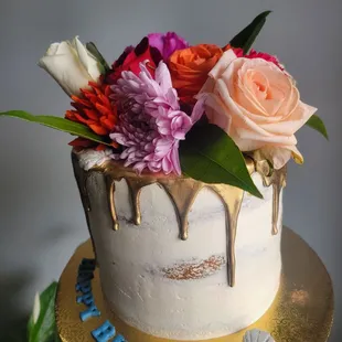 Floral Drip cake