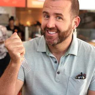 Tom W.
