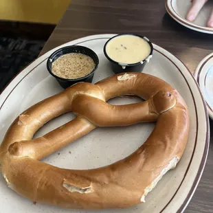 Jumbo Soft Pretzels