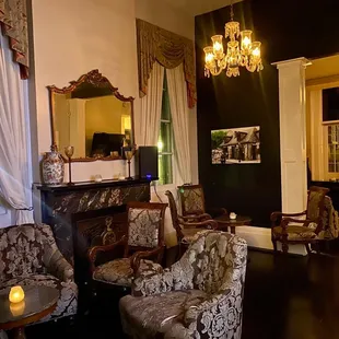 So cute and vintage!