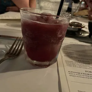 oysters and mussels, drink