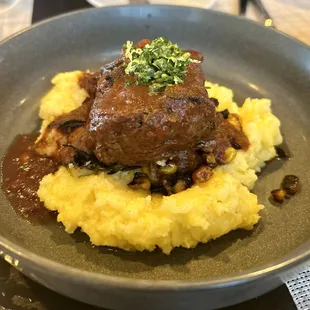 Short rib polenta
