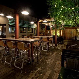 outdoor dining area