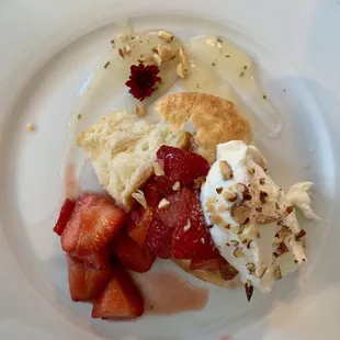 Strawberry shortcake (dessert)