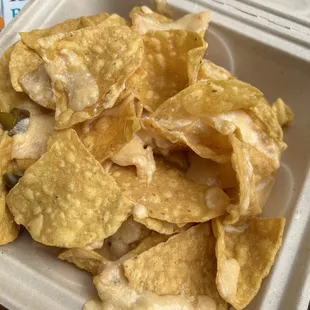 Nachos with vomit cheese