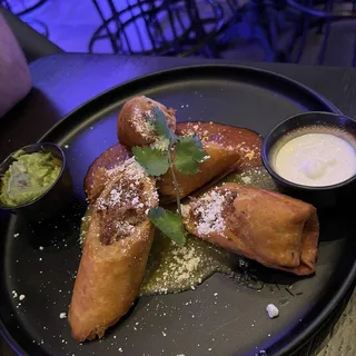 Flautas De Carnitas