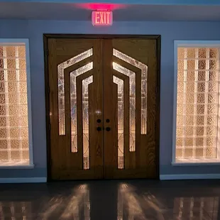 Pic of the doors in the inside air conditioned pool