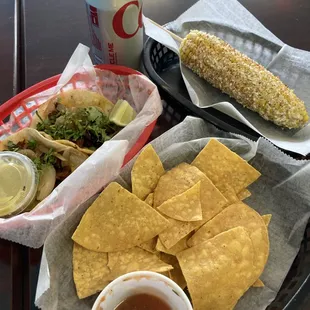food, nachos