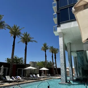 Laguna Pool at Palms Place