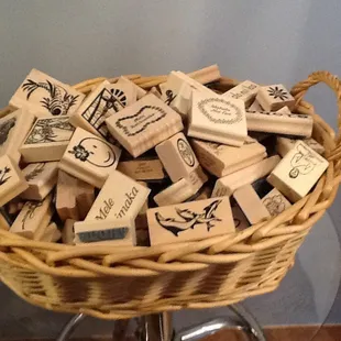 Hawaiian themed rubber stamps by Rubber Stamp Plantation .