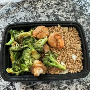 Shrimp and Broccoli Lunch Combination