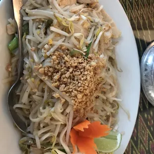 ramen and noodles, noodle dish, noodles, ramen, noodle soup, food