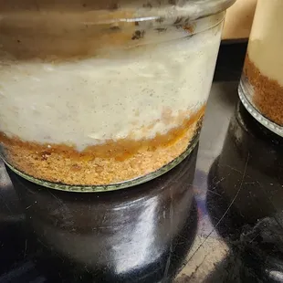 Cheesecake jars