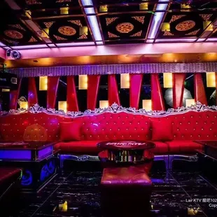 VIP Party Room #888 , 15-25 people. $150/Hour Min-spent on Fri-Sat.  $120/Hour Min-Spent on Weekday. Room fee Free!!!