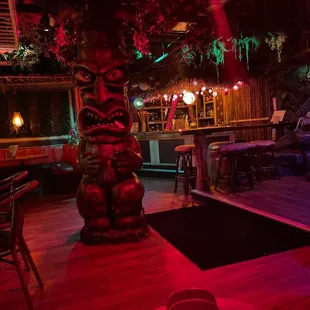 Tiki bar