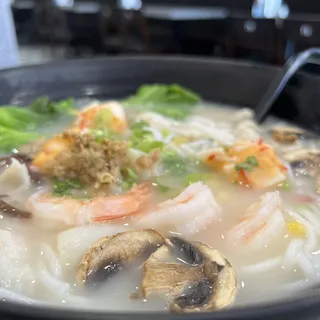 Laksa Seafood Noodle Soup
