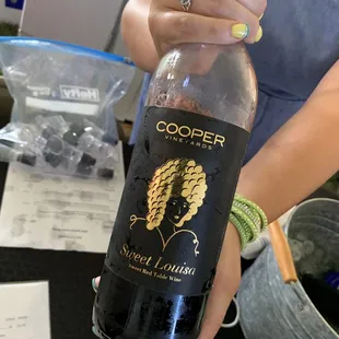 Coopers Vineyard ~ Sweet Louise