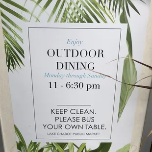 Nice day for outdoor dining