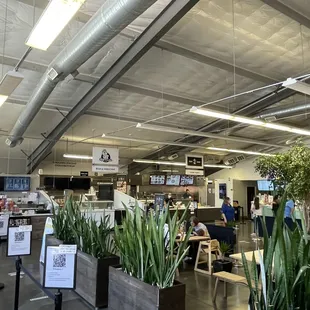 Indoor dining tables