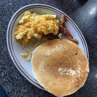 Egg with bacon and the pancake