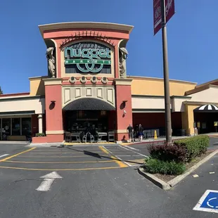 Lake Crest Village - The Nugget