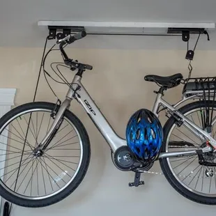 Silver Electric bike - williams bay bike rentals